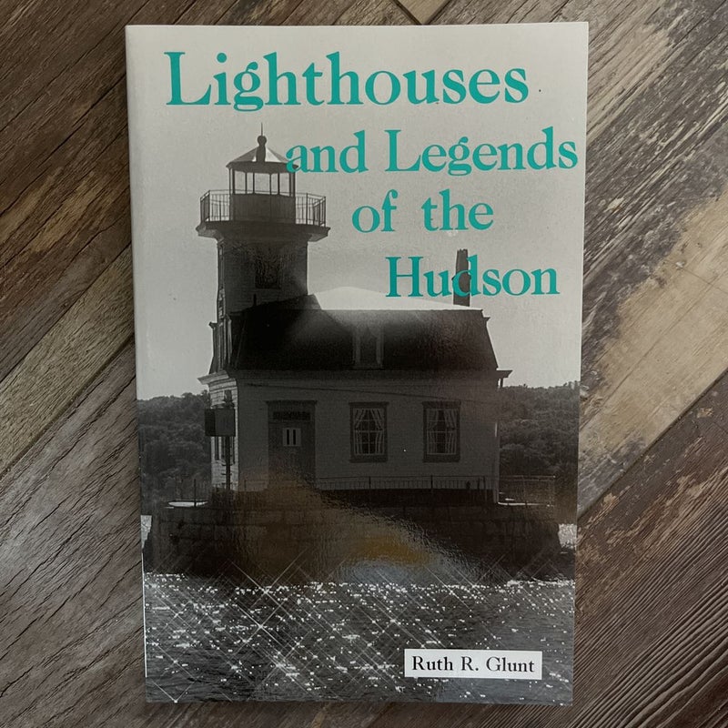 Lighthouses and Legends of the Hudson 