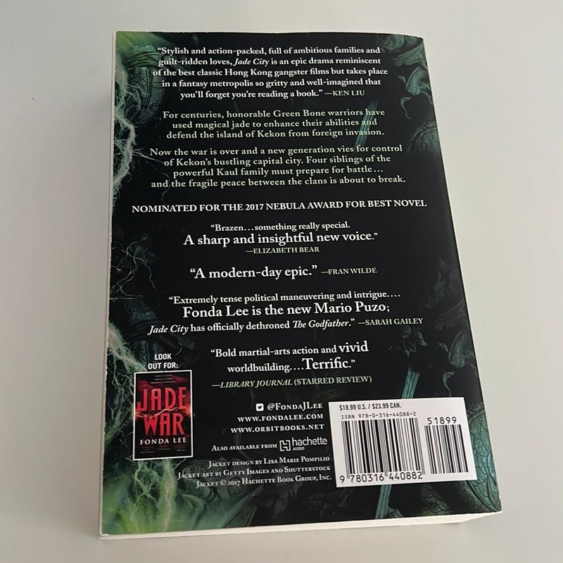 Jade City by Fonda Lee, Paperback Pangobooks