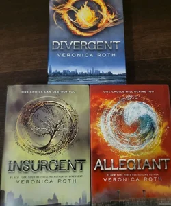 SIGNED Divergent Trilogy Set
