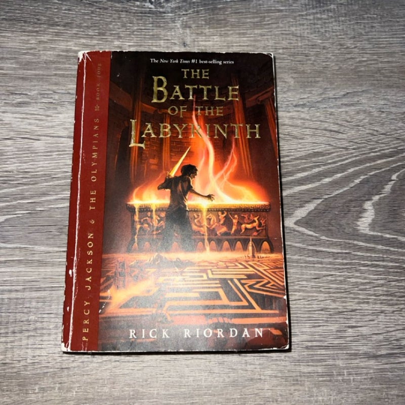 Percy Jackson and the Olympians, Book Four the Battle of the Labyrinth (Percy Jackson and the Olympians, Book Four)