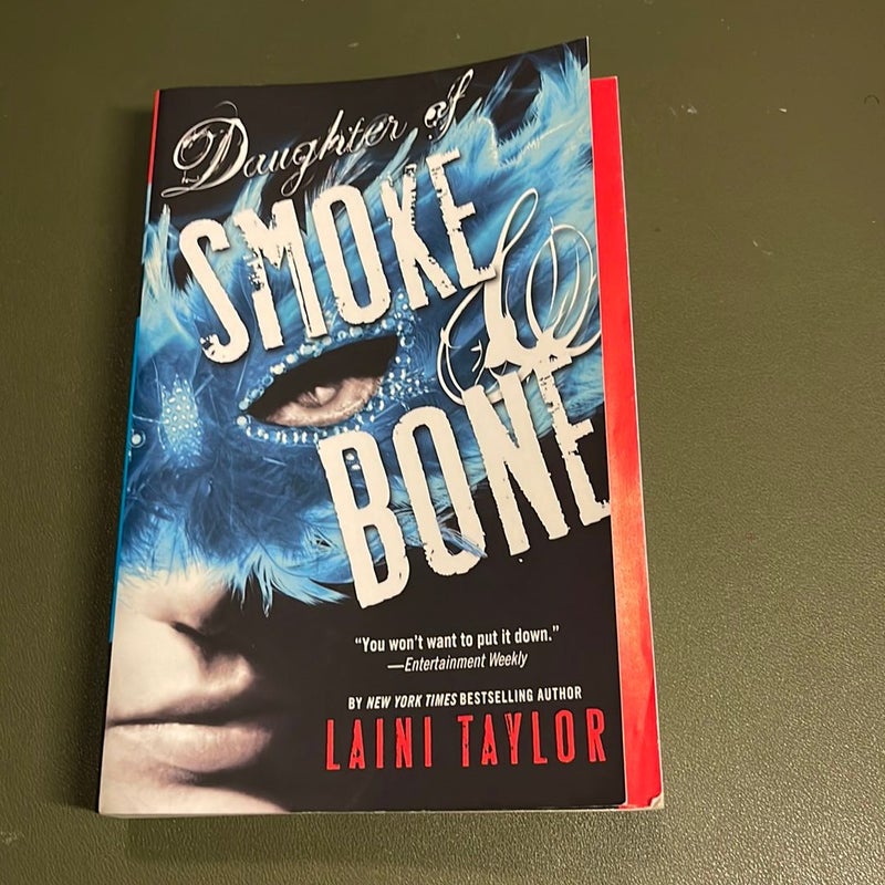 Daughter of Smoke & Bone