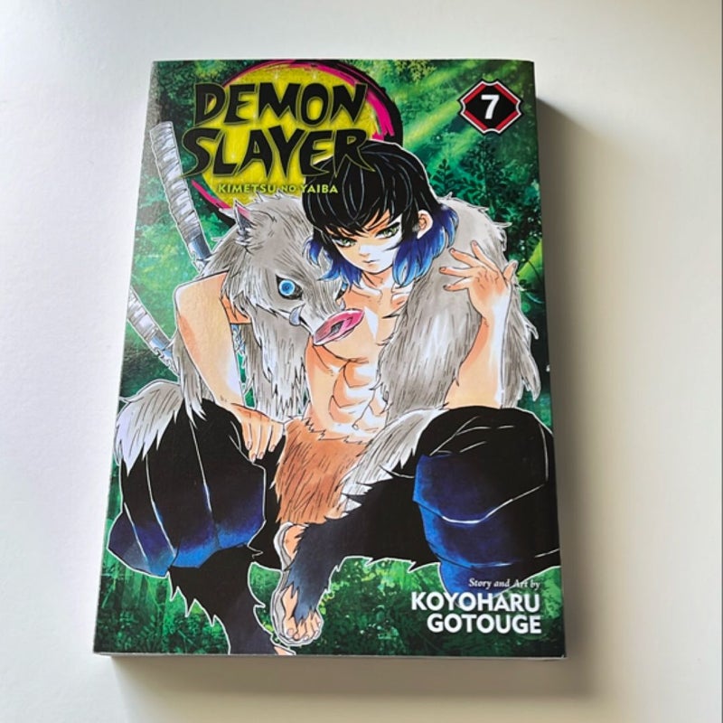 Demon Slayer: Kimetsu No Yaiba, Vol. 7