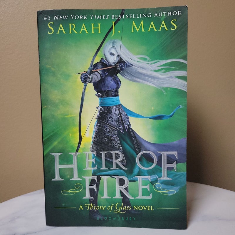 Heir of Fire Paperback OOP Out of Print Cover