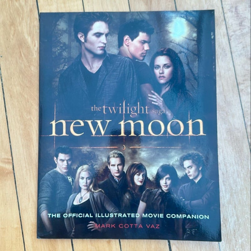 New Moon: the Official Illustrated Movie Companion