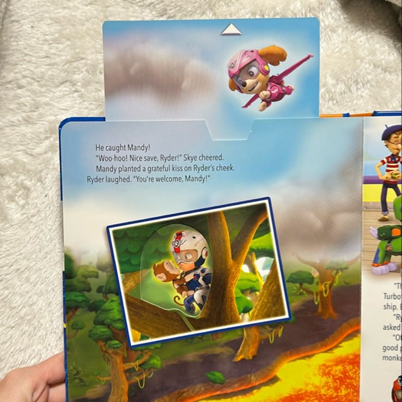 Nickelodeon PAW Patrol: a CarryAlong Play Book