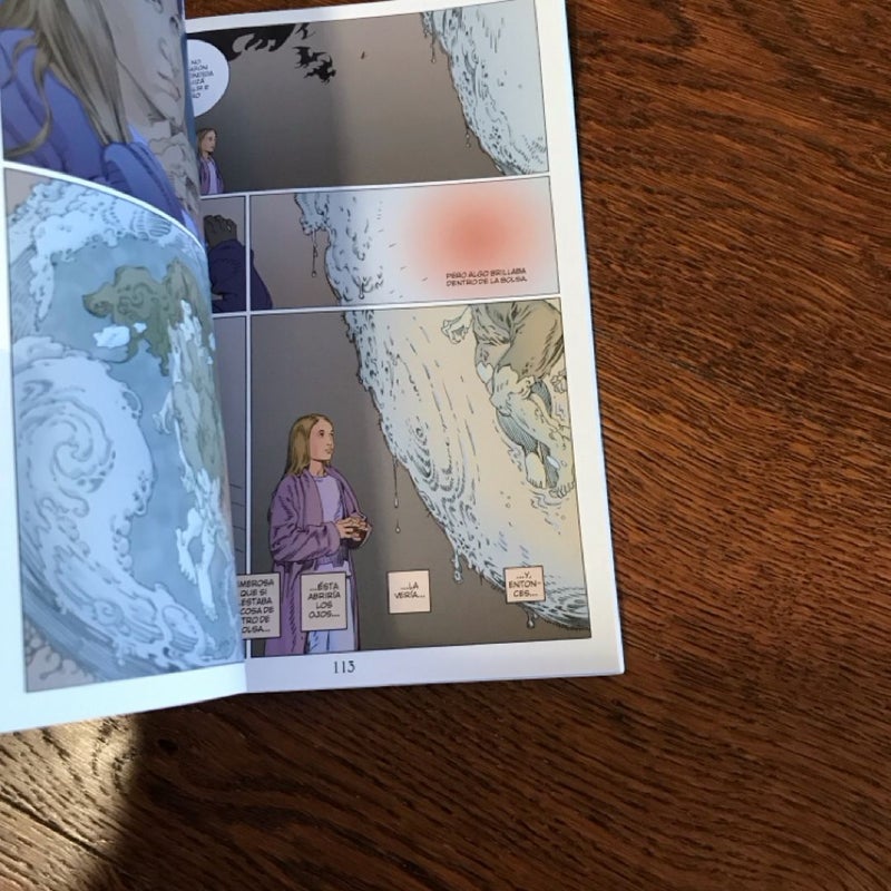 Coralline ~ Spanish Illustrated Novella Graphic Novel 2015 Edition YA Horror Fantasy Fiction *HTF*