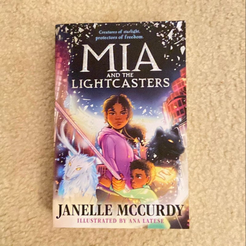 Mia and the Lightcasters