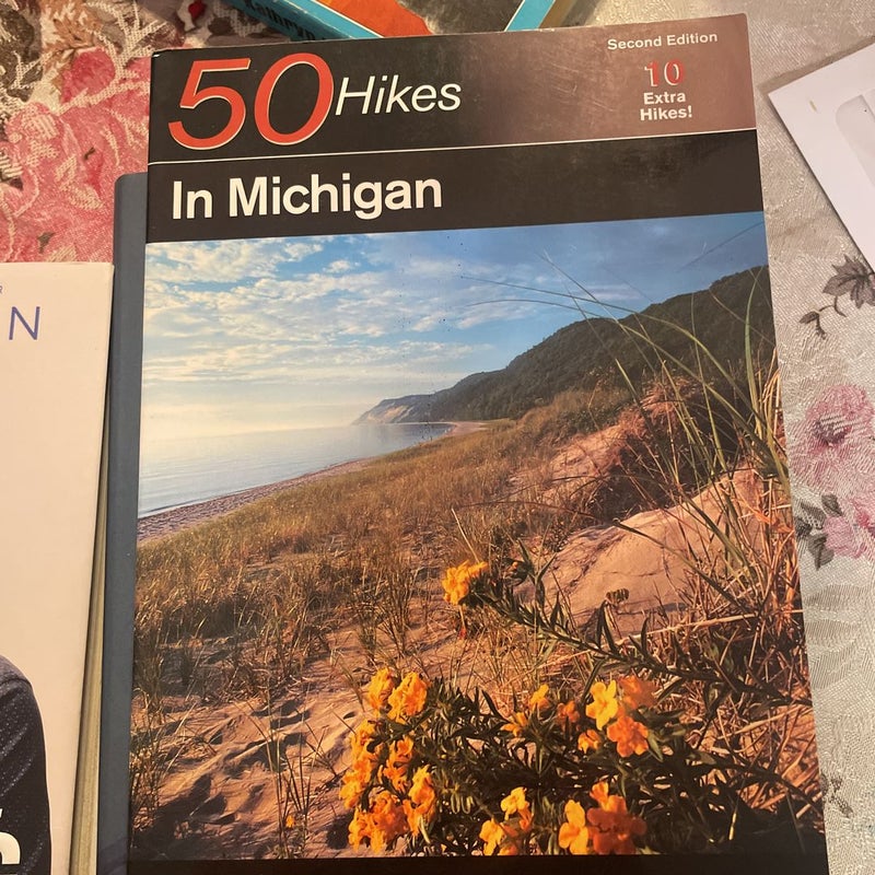 50 Hikes in Michigan