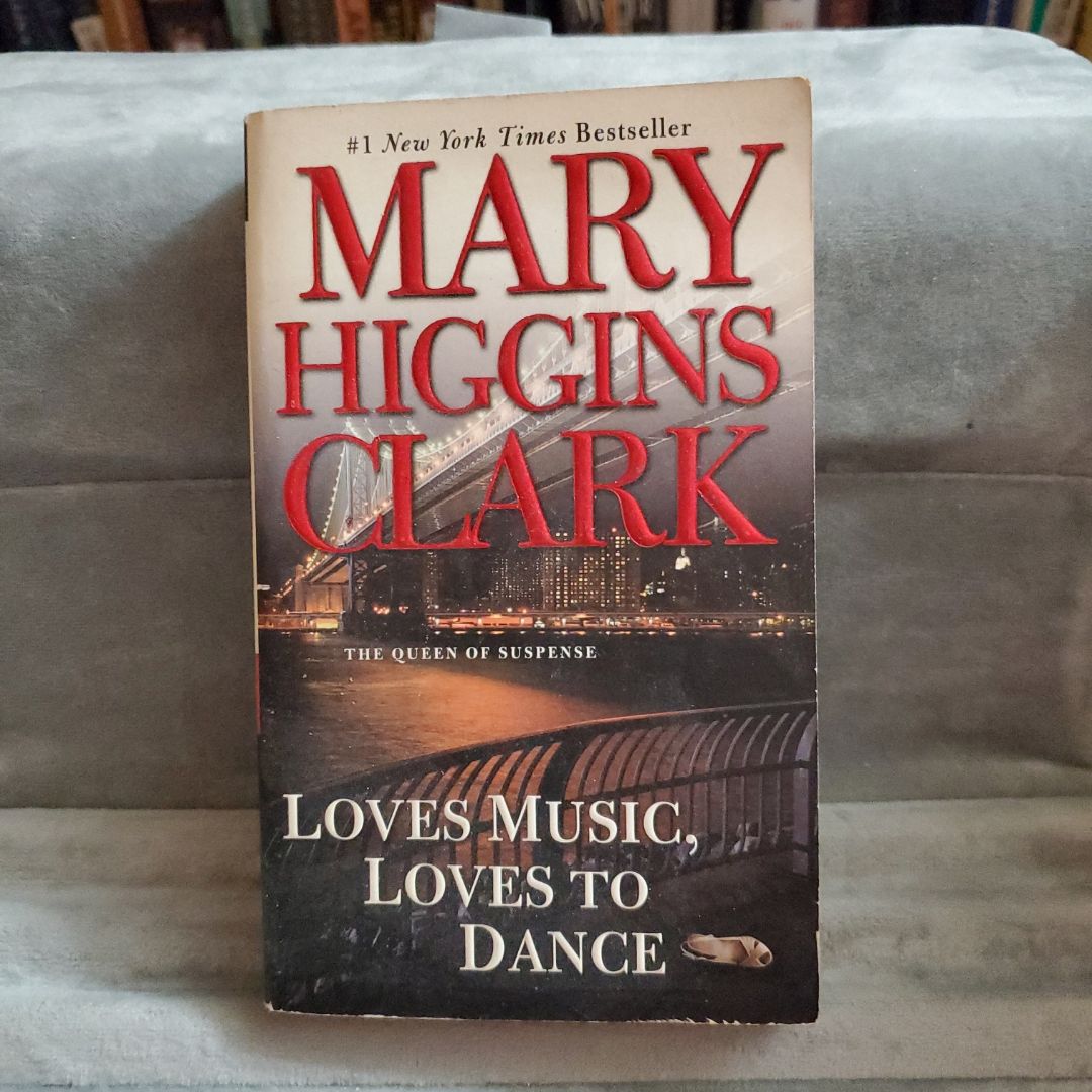 Loves Music, Loves to Dance