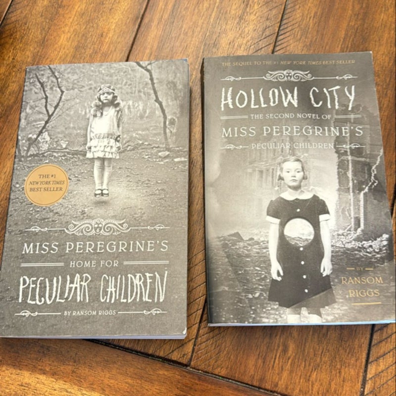 Miss Peregrine's Home for Peculiar Children & Hollow City (2 book set) 