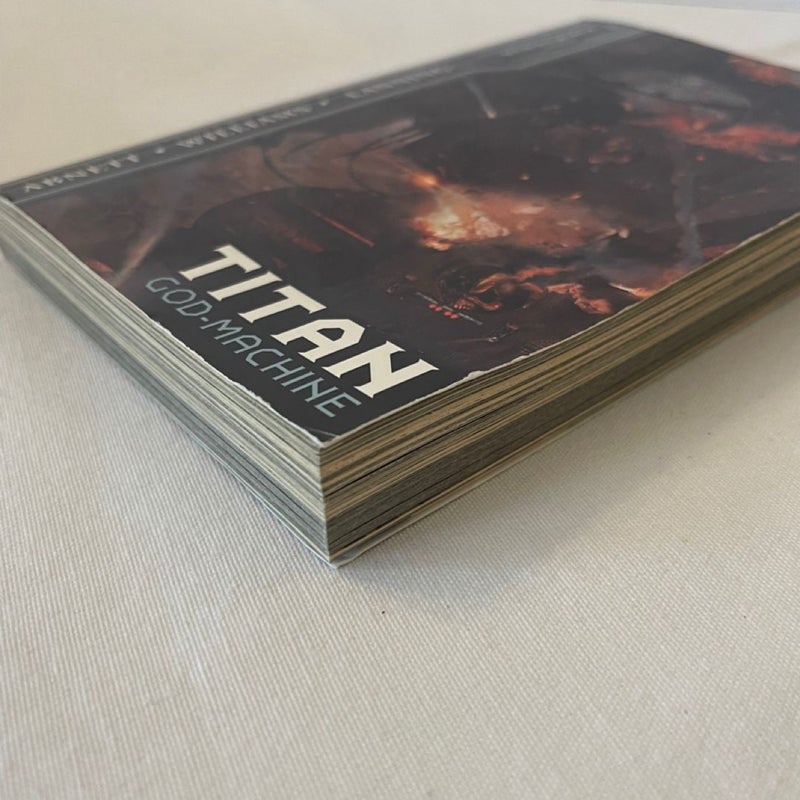 Titan God-Machine Graphic Novel  Warhammer 40,000
