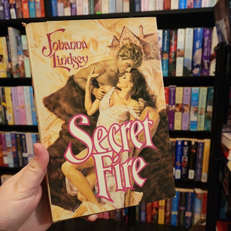 Secret Fire HC 1st Edition Book Club Edition BCE Clinch Cover