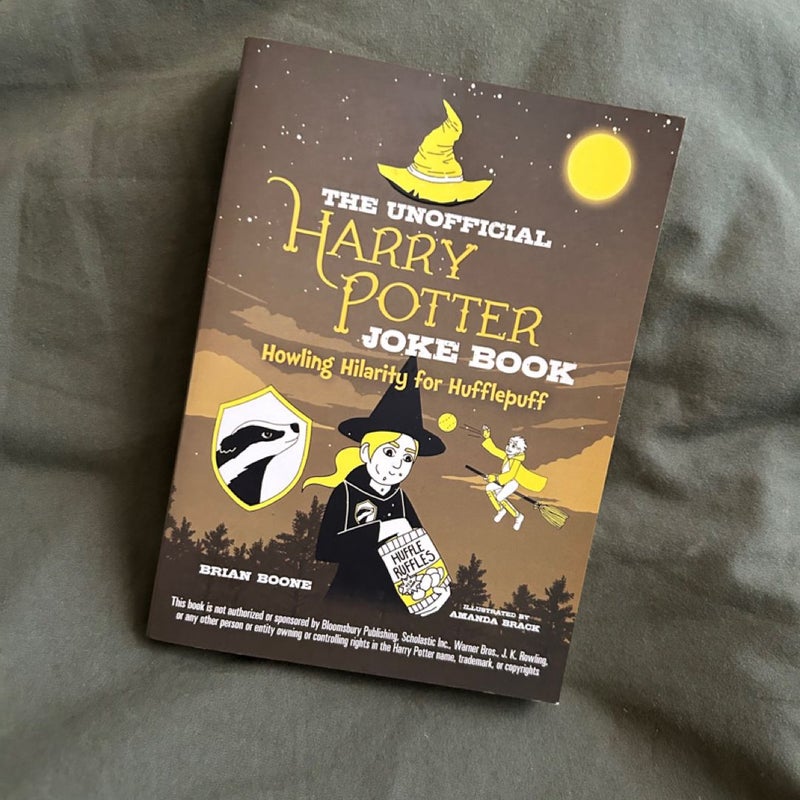 The Unofficial Harry Potter Joke Book: Howling Hilarity for Hufflepuff