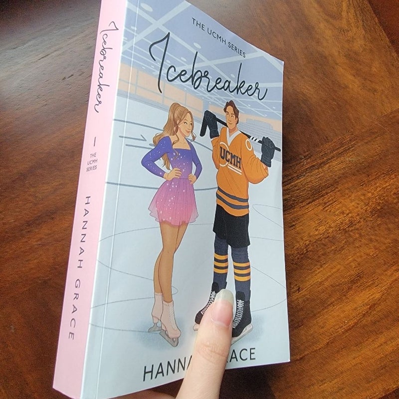 PINK-SPINE Icebreaker by Hannah Grace Novel Book Romance OOP ORIGINAL RETIRED