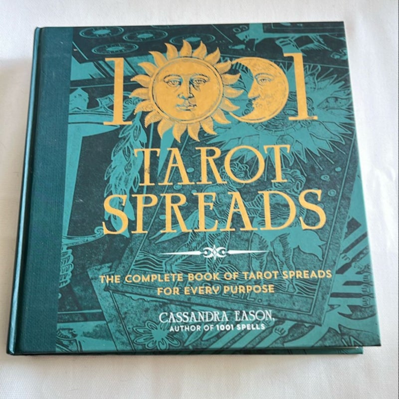 1001 Tarot Spreads