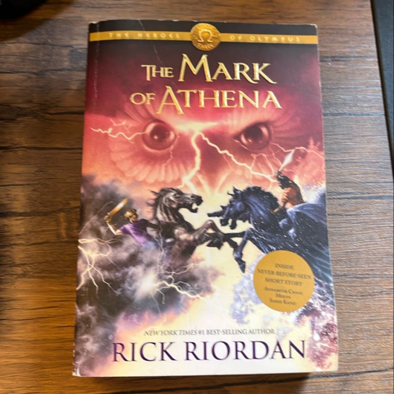 Heroes of Olympus, the Book Three the Mark of Athena (Heroes of Olympus, the Book Three)