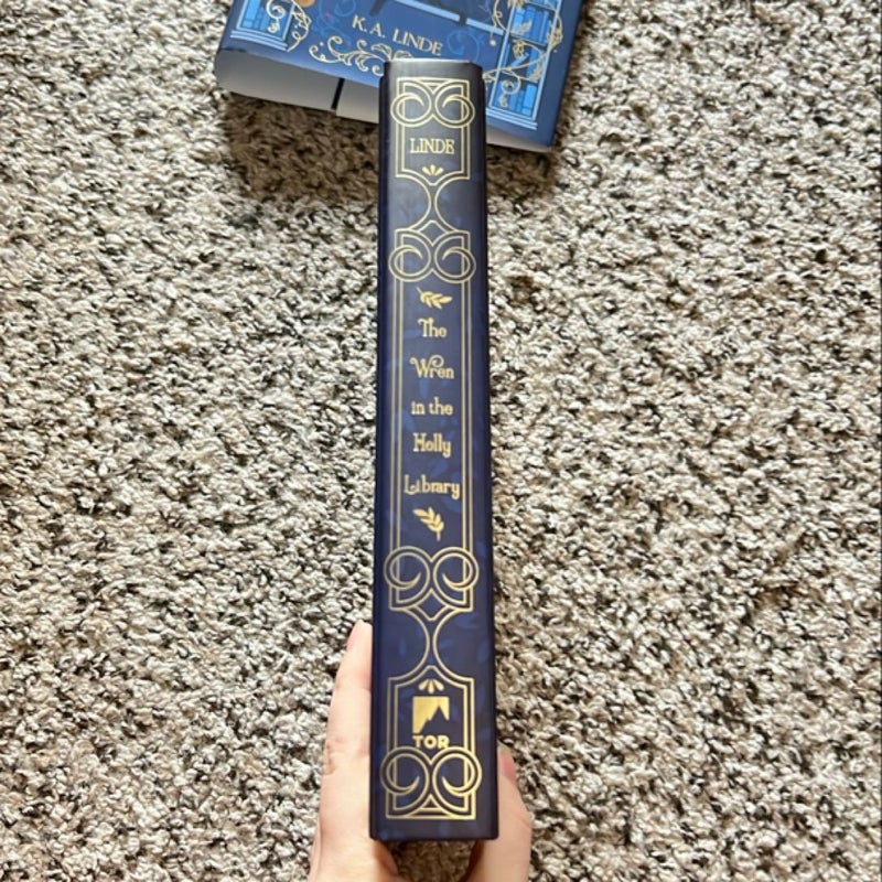 The Wren in the Holly Library - Fairyloot edition