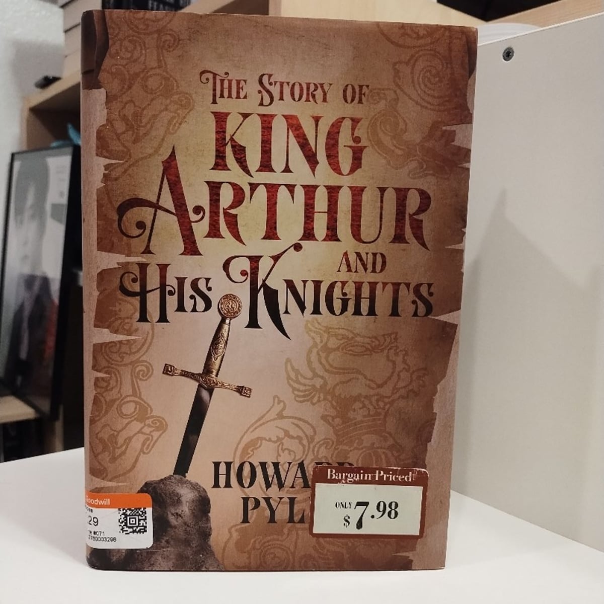 The Story of King Arthur and His Knights by Howard Pyle, Hardcover ...