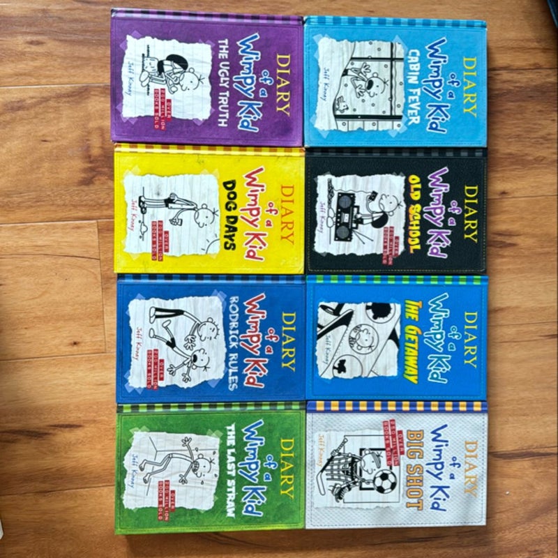 Lot of 8 Diary of a Wimpy Kid Books (Not complete or in order)