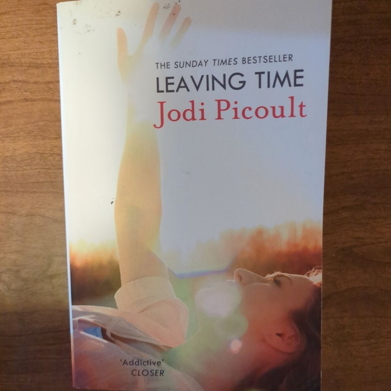 Leaving Time by Jodi Picoult, Paperback | Pangobooks