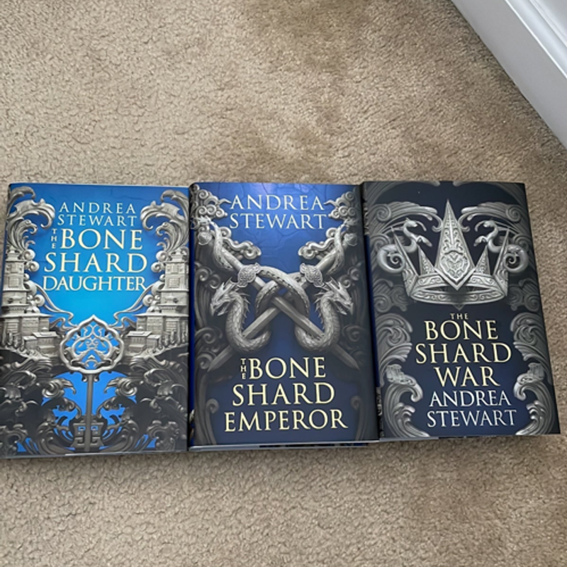 洋書 The Drowning Empire by Andrea Stewart+3 The Drowning Empire Series 3 Books Set - The Bone Shard