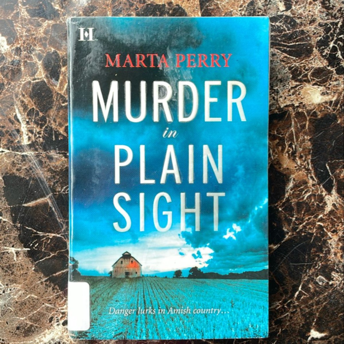 Murder in Plain Sight by Marta Perry
