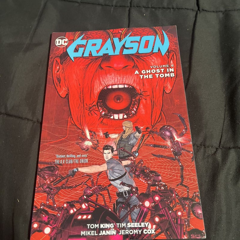 Grayson Vol 4 a Ghost in the Tomb