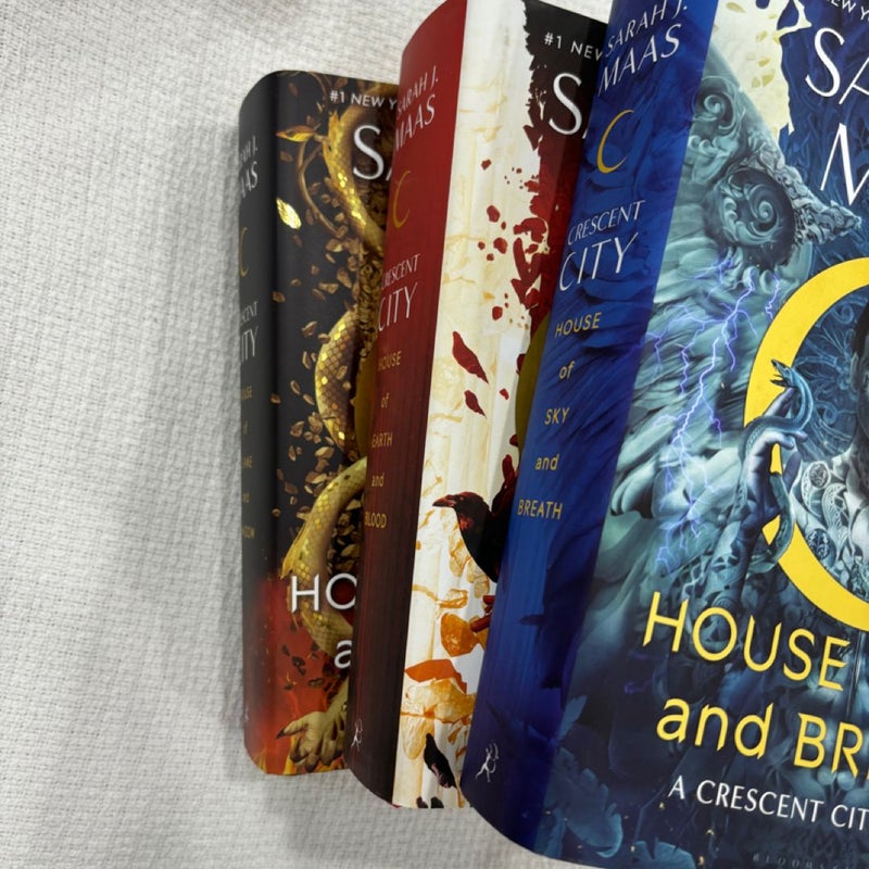 UNREAD Crescent city series (house of earth and blood, house of flame and shadow, house of sky and breath)