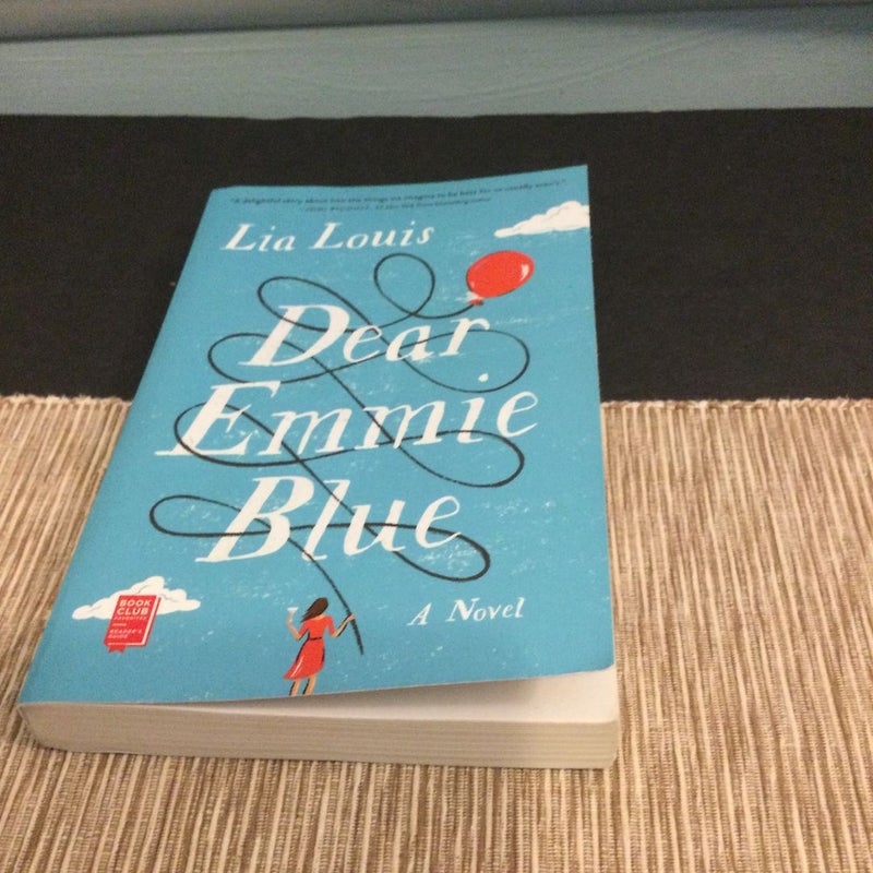 Dear Emmie Blue by Lia Louis, Paperback