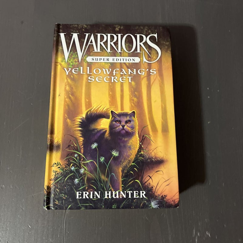 Warriors: The Broken Code: Warriors: The Broken Code Box Set: Volumes 1 to  6 (Paperback) 