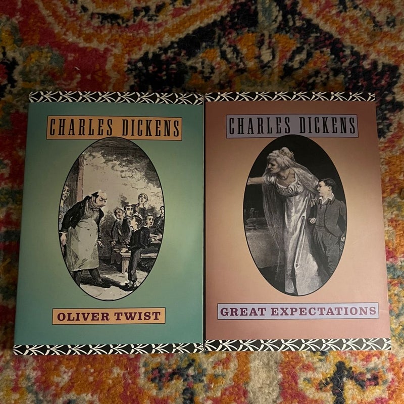 Charles Dickens books (lot of 2) Great Expectations, Oliver Twist - PB VG