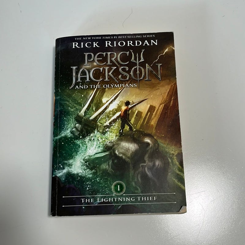 Percy Jackson and the Olympians, Book One the Lightning Thief (Percy Jackson and the Olympians, Book One)