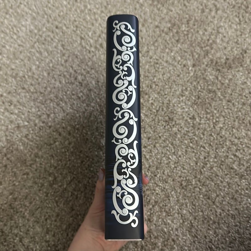 Silver In The Bone - FairyLoot Exclusive Edition - Signed