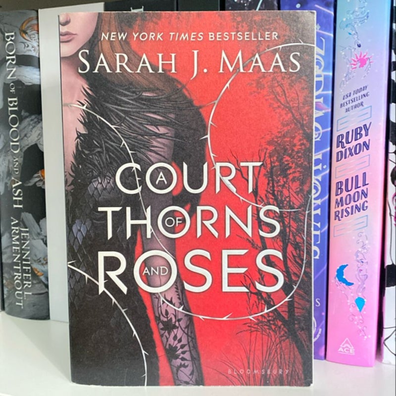 A Court of Thorns and Roses (1st Edition, 1st Printing)