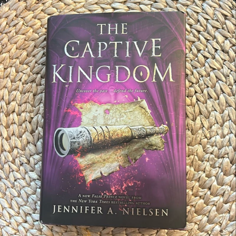 The Captive Kingdom (the Ascendance Series, Book 4)