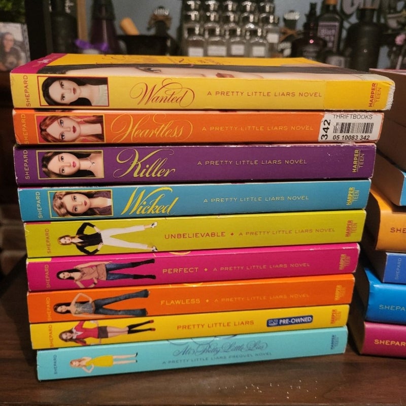 Pretty Little Liars 16 Book Bundle