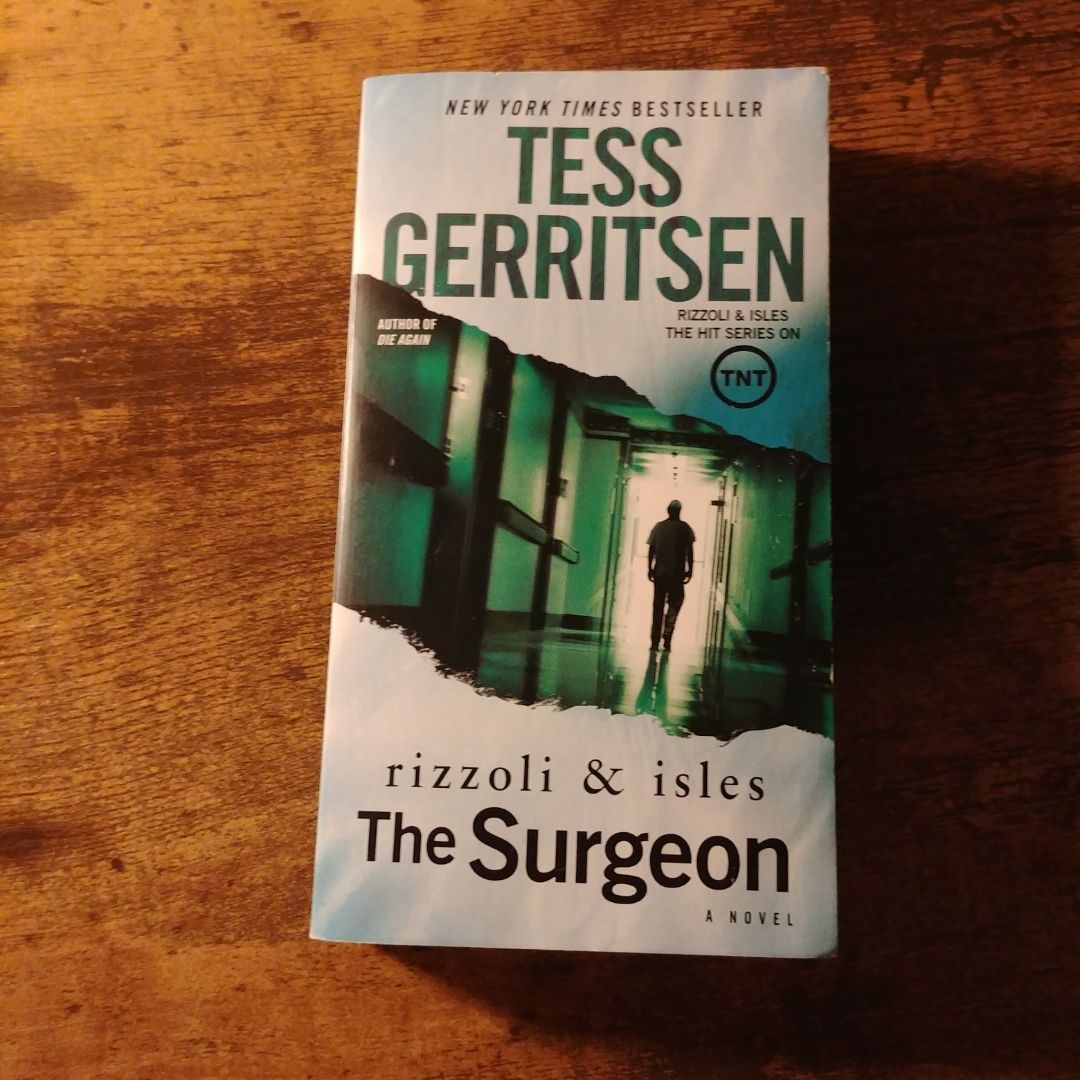 "The Surgeon" By Tess Gerritsen - Hardcover (Rizzoli & Isles Series) - Very Good Condition 12 thumbnail image
