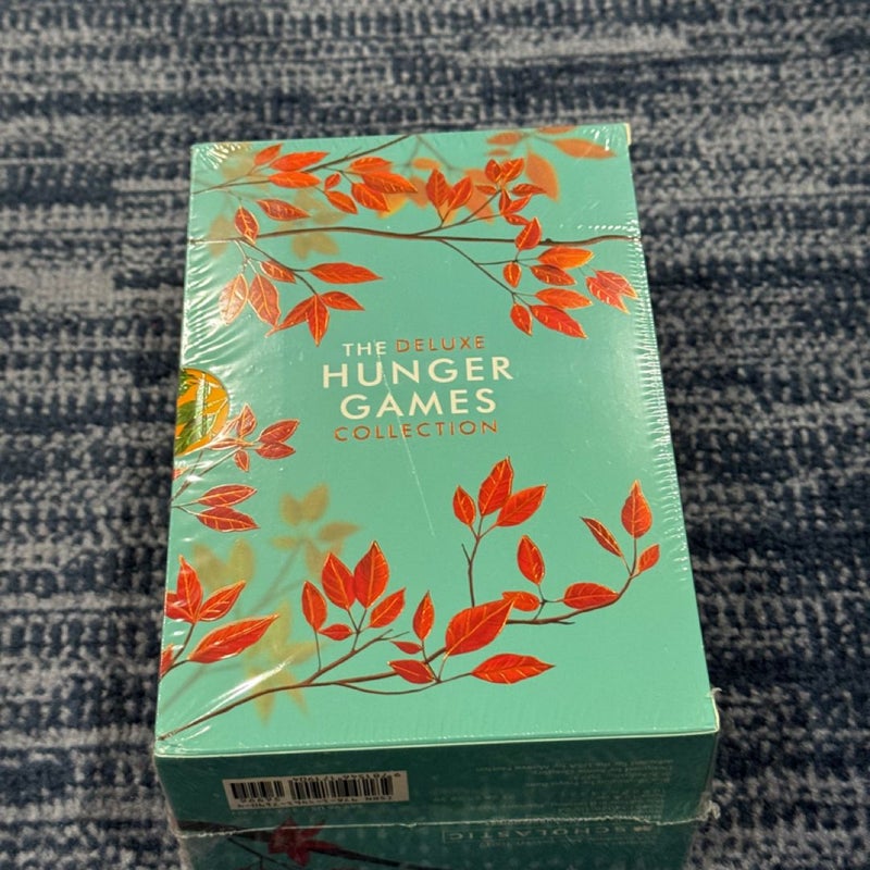Hunger Games Box Set (Deluxe Edition with Stenciled Edges)