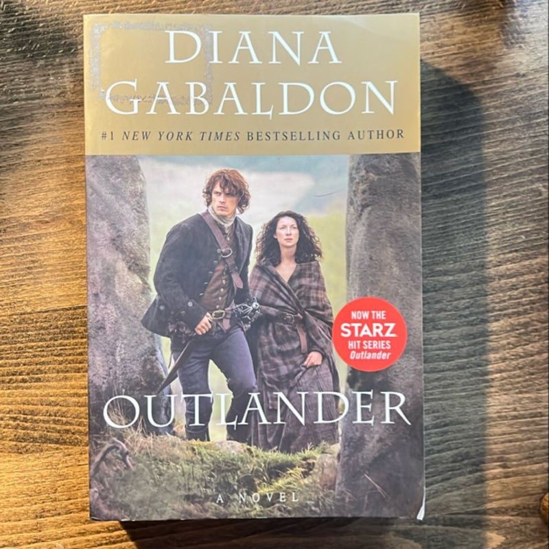 Outlander (Starz Tie-In Edition)