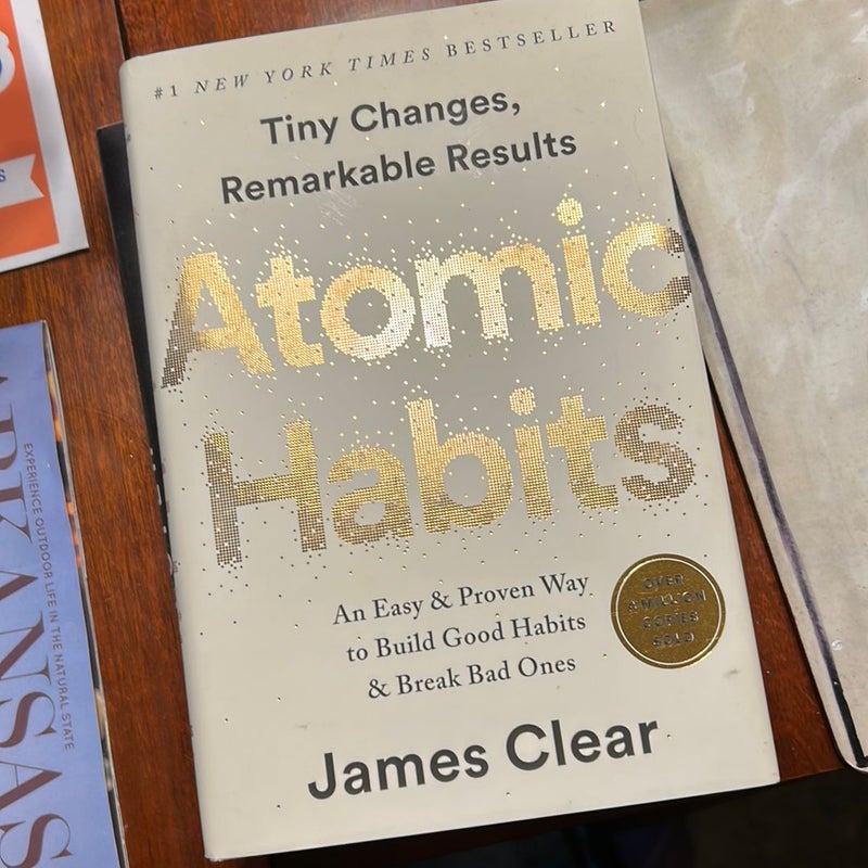  [By James Clear ] Atomic Habits (Paperback)【2018】by