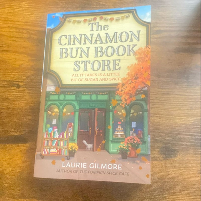 The Cinnamon Bun Book Store (Dream Harbor, Book 2)