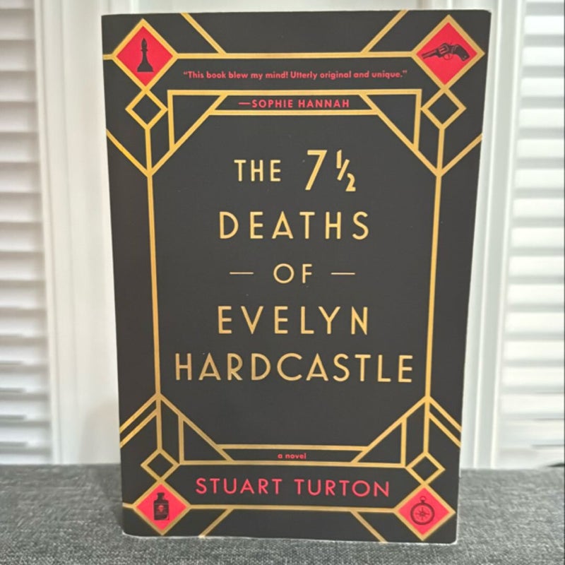 The 7½ Deaths of Evelyn Hardcastle