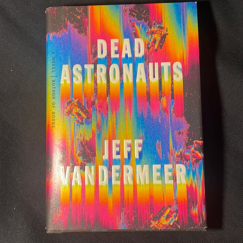 Dead Astronauts