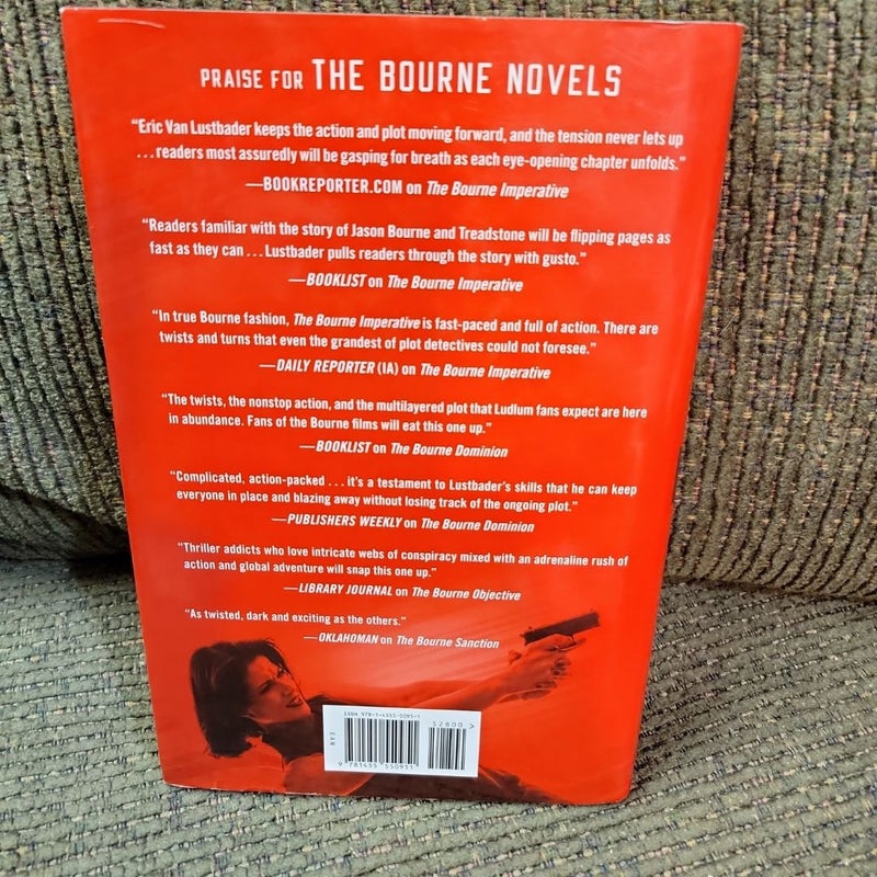 Robert Ludlum's (TM) the Bourne Retribution(First Edition)