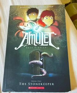 Amulet The Stonekeeper