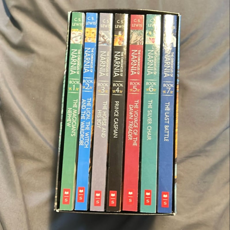 The Chronicles of Narnia - 7 book set 