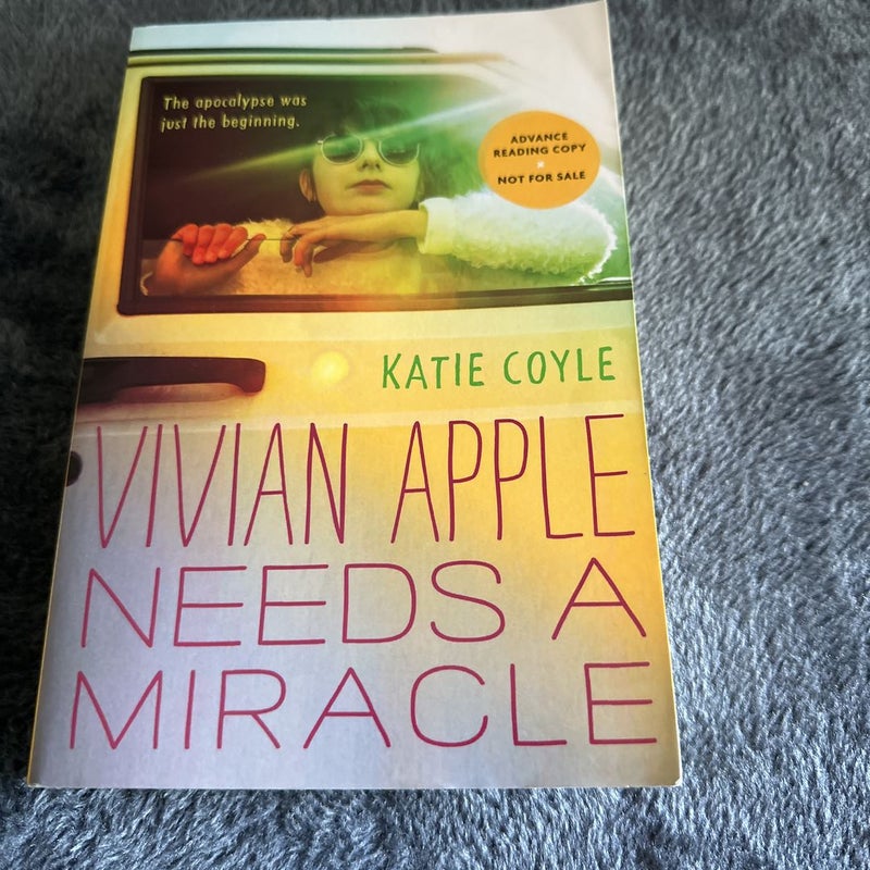 Vivian Apple Needs a Miracle (Arc) 