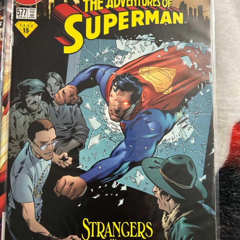 The Adventures of Superman: Strangers in Smallville - A Thrilling Tale of Heroism!