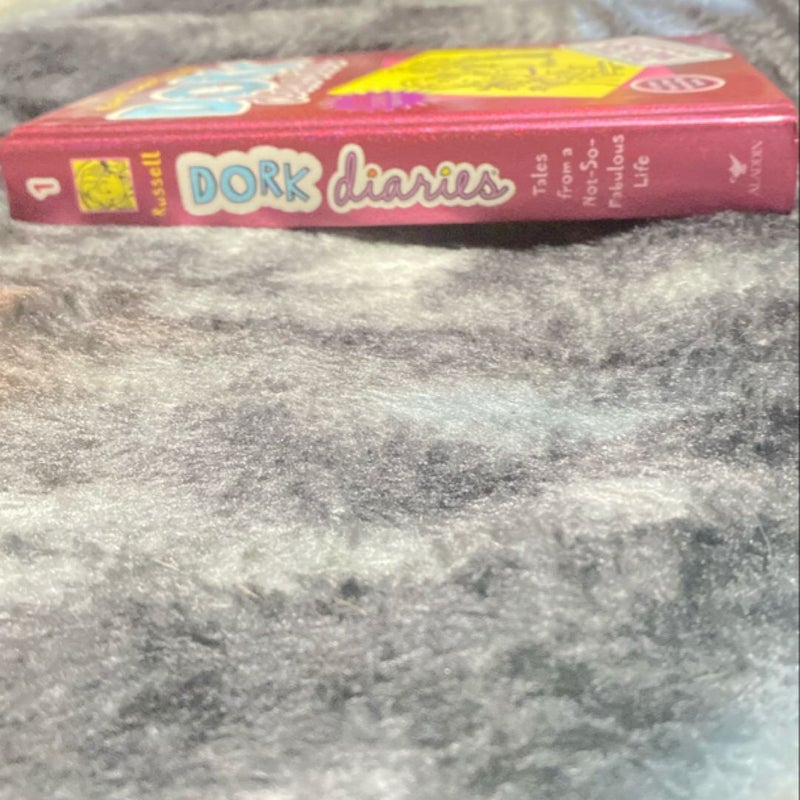 Dork Diaries 1