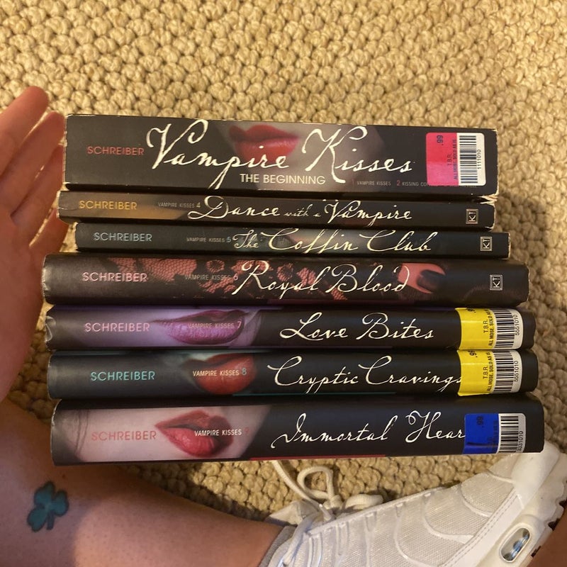 Vampire Kisses books 